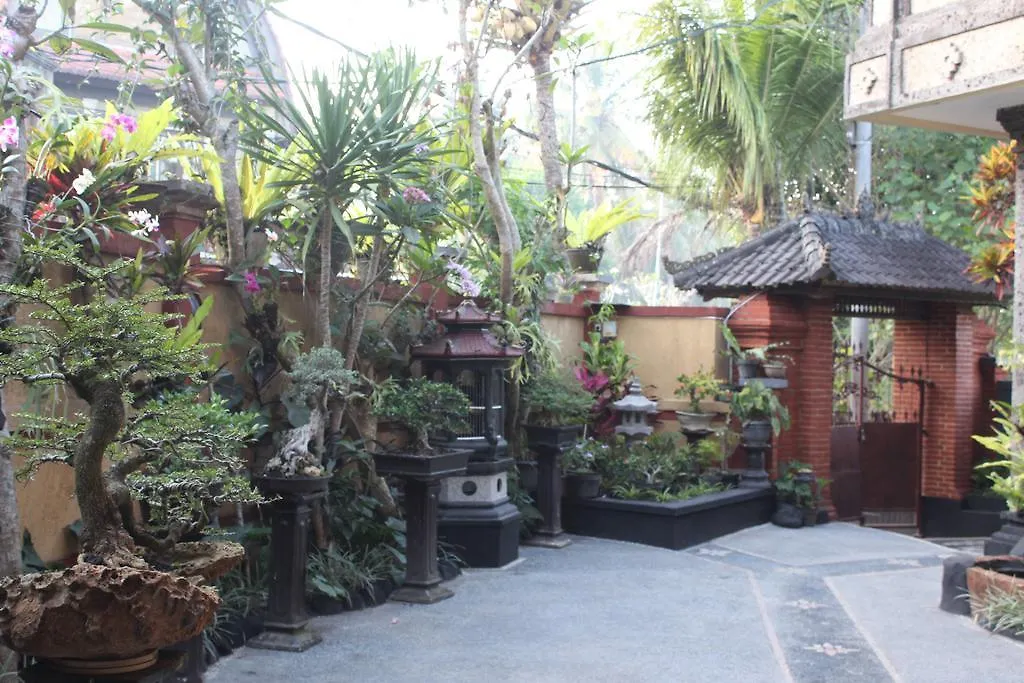 Pondok Taman Asri Homestay Ubud